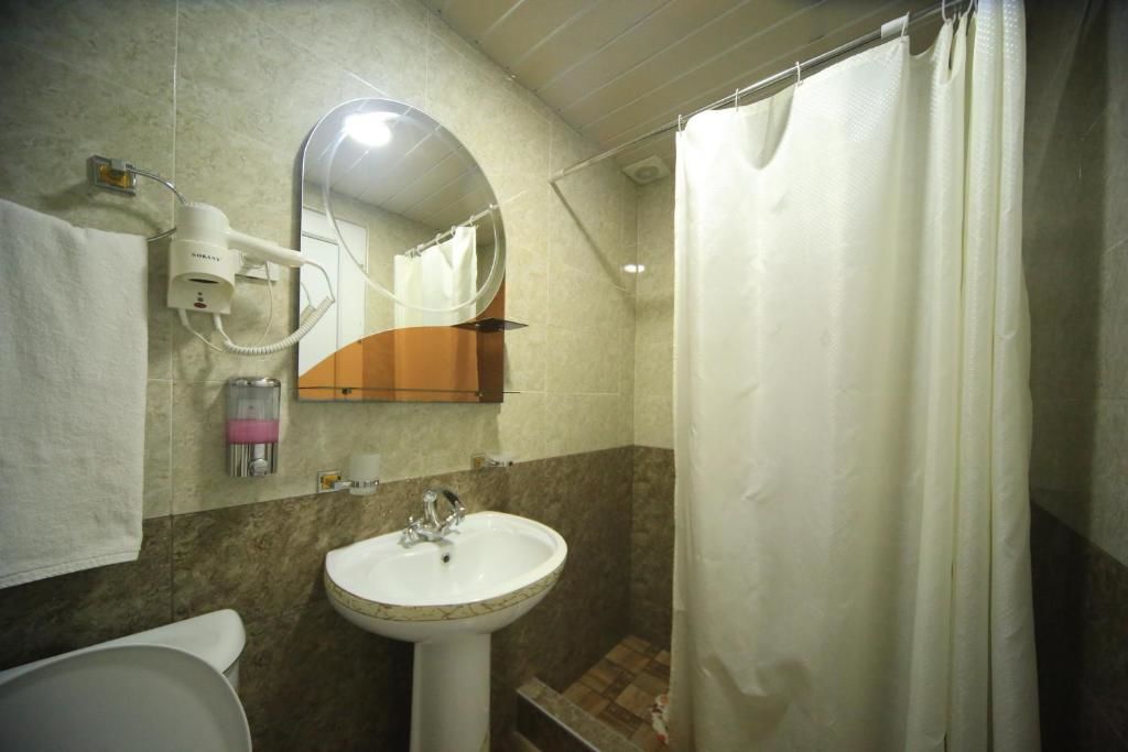 Гостевой дом Hotel Edelweiss Кутаиси