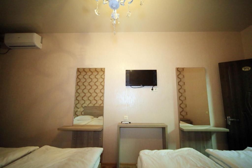 Гостевой дом Hotel Edelweiss Кутаиси-72